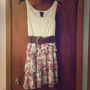 Rue21 floral dress sz.Small